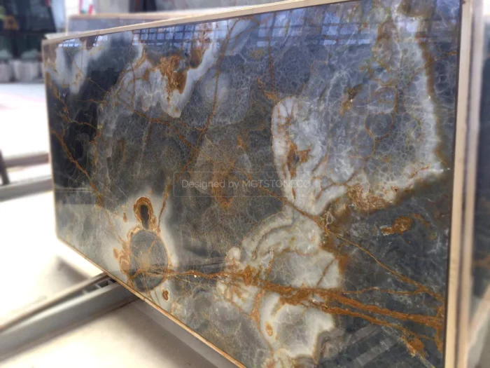 Blue Onyx 3